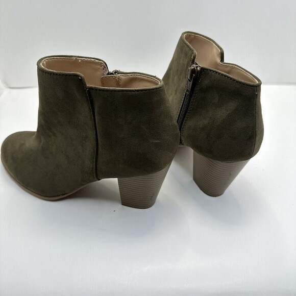 Old Navy Women's FauxSuede Basic Heeled Almond-Toe Zipper Ankle‎ Booties Shoes 8 - Picture 11 of 11